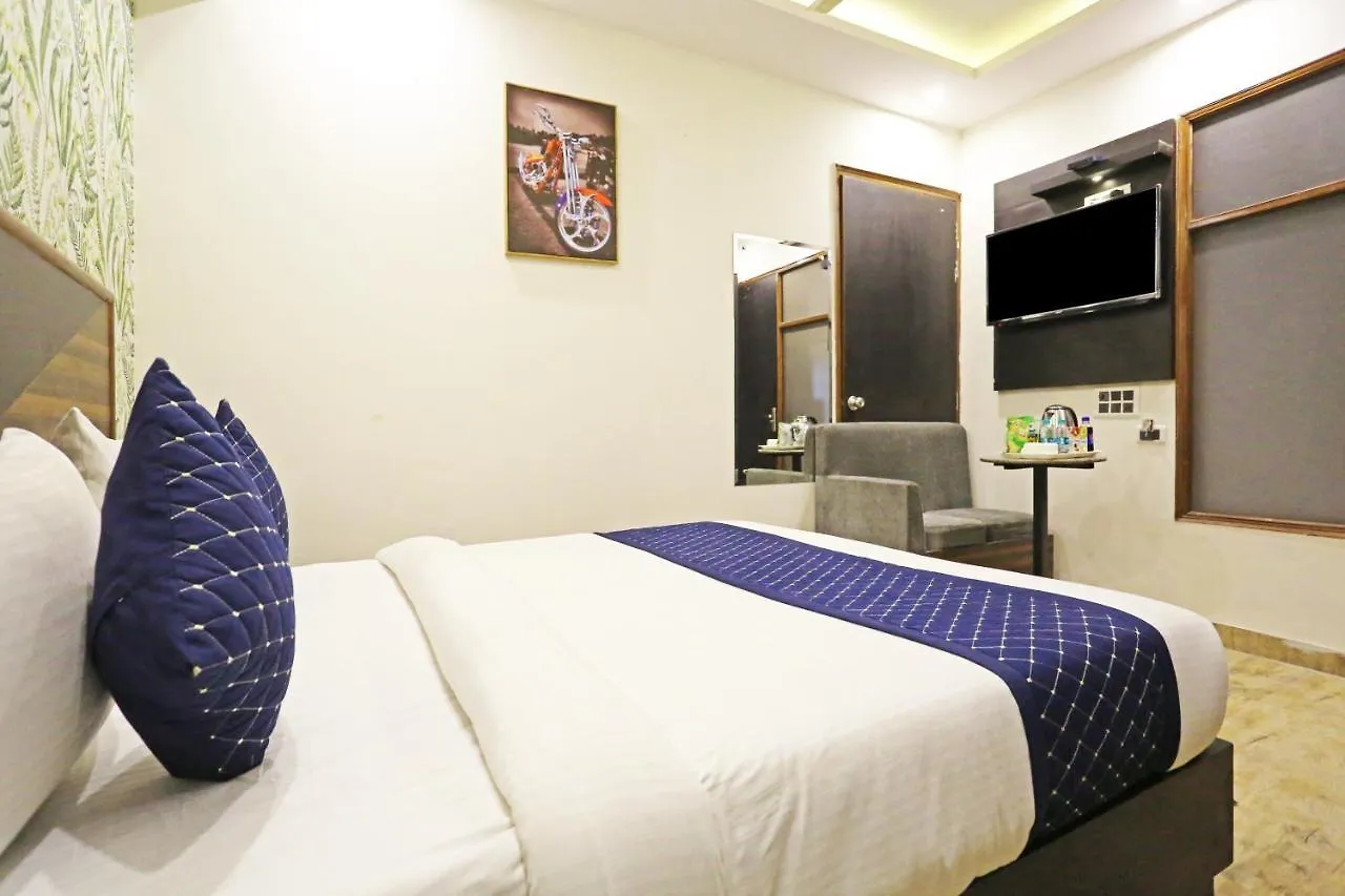 Hotel Gl Suites Near Delhi Airport New Delhi