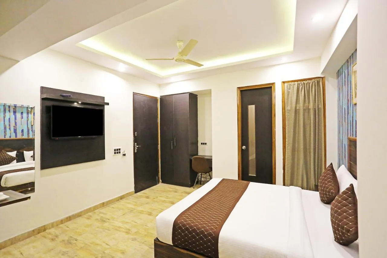 Hotel Gl Suites Near Delhi Airport New Delhi India