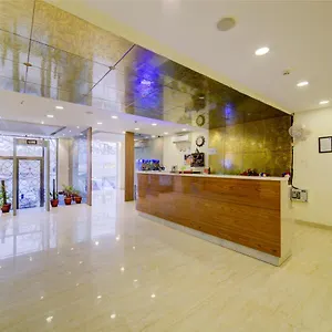 Hotel D'capitol - Delhi Airport ****
