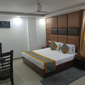 Hotel Clayton Near Igi Airport Delhi, New Delhi