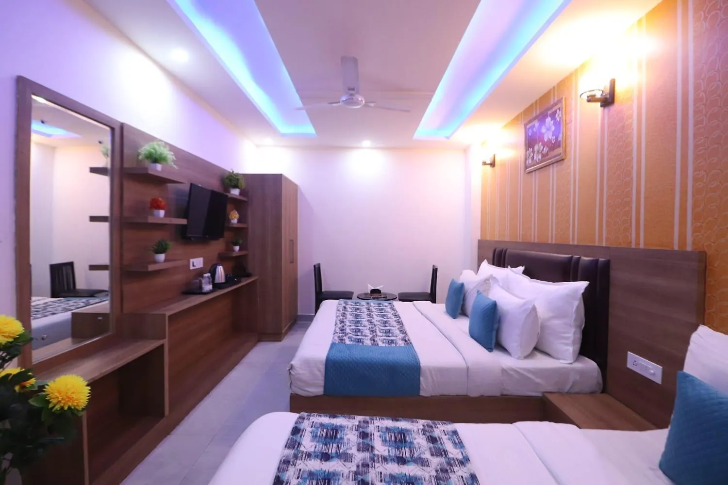 Hotel Gl Suites Near Delhi Airport New Delhi